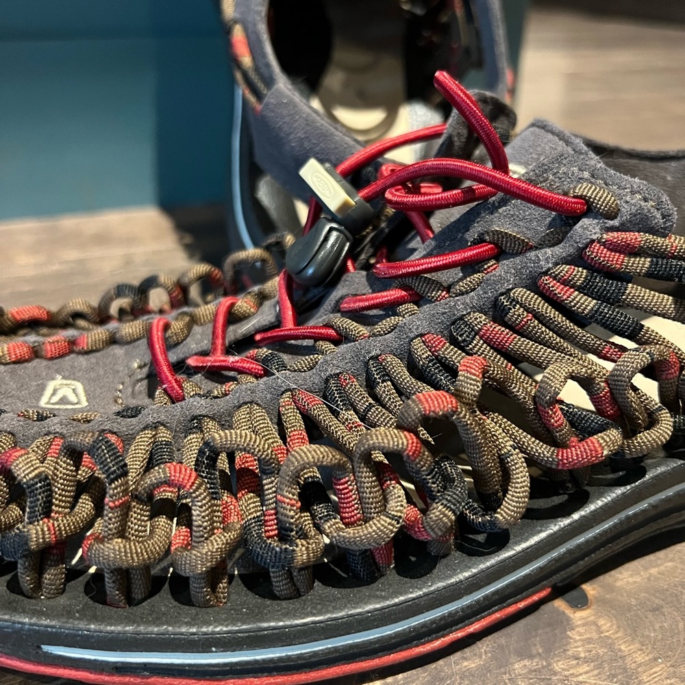 Keen Uneek Sandals, water shoes.